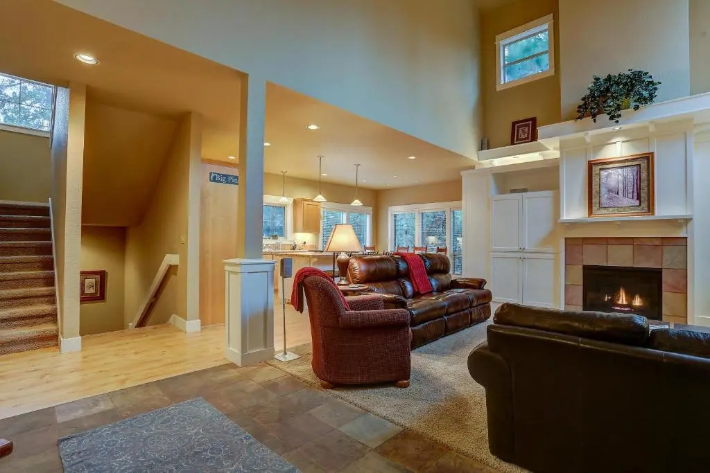 Big Pine-AC-3BR/2.5BA