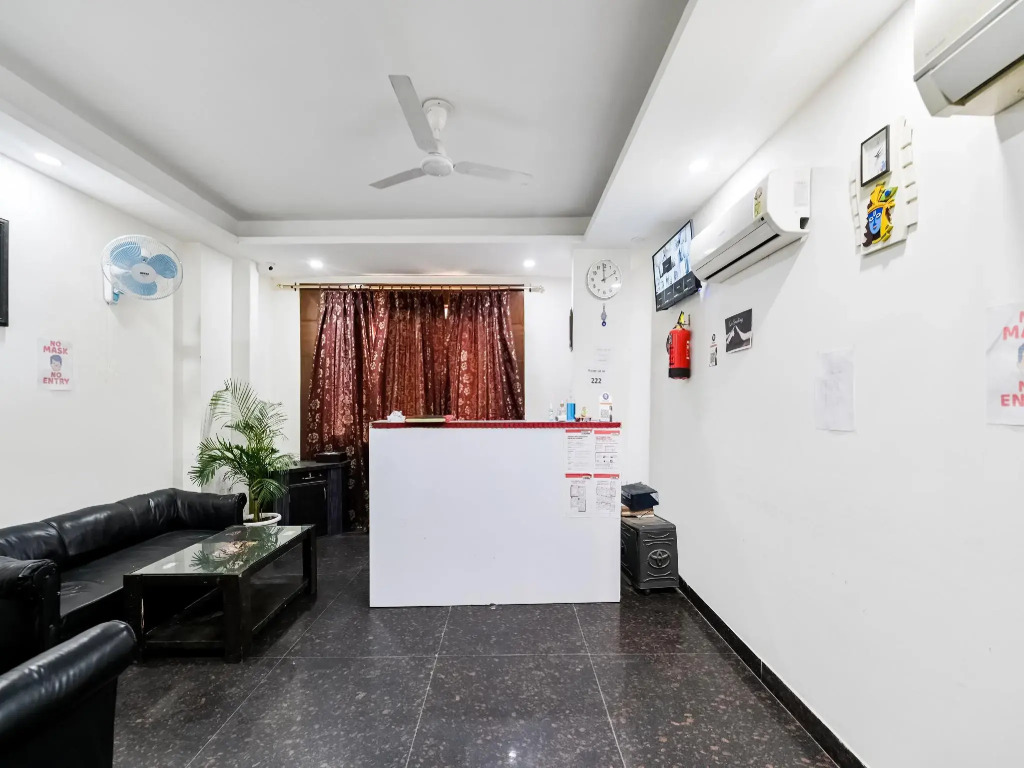 White Rose Wallon Hotel by OYO Rooms