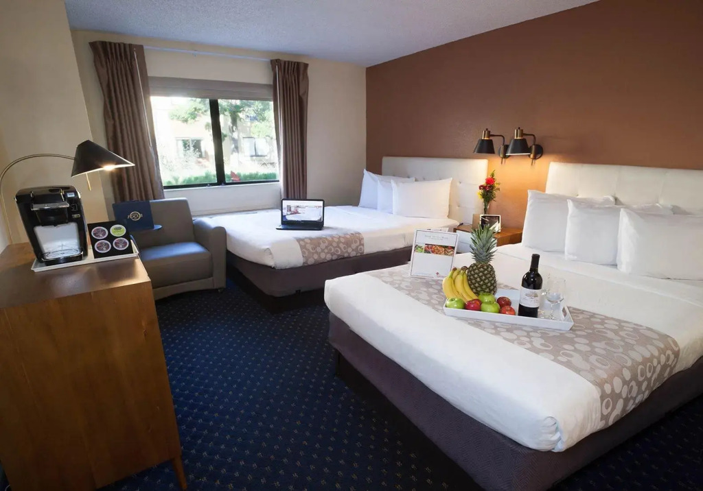 Hotel Focus SFO