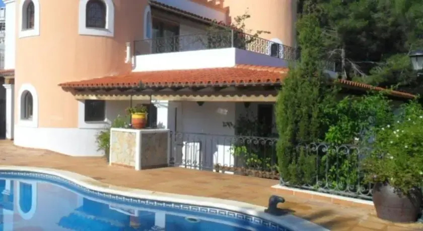 Castell Home Ibiza