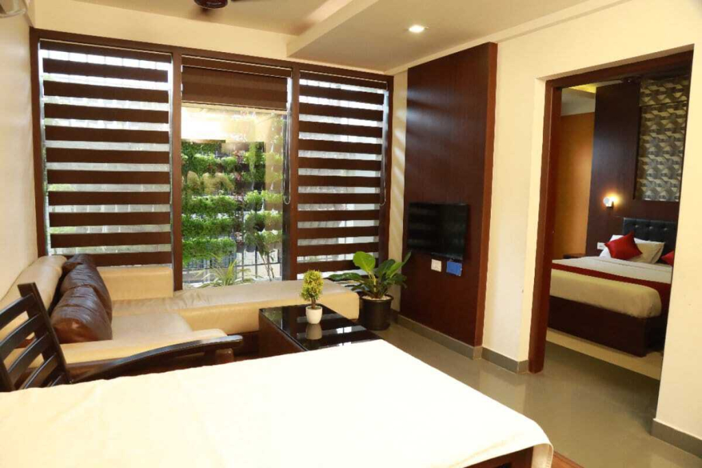 OYO 9679 Hotel Capital Residency
