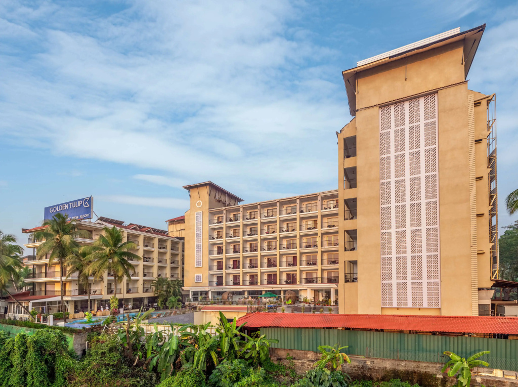 Golden Tulip Candolim, Goa