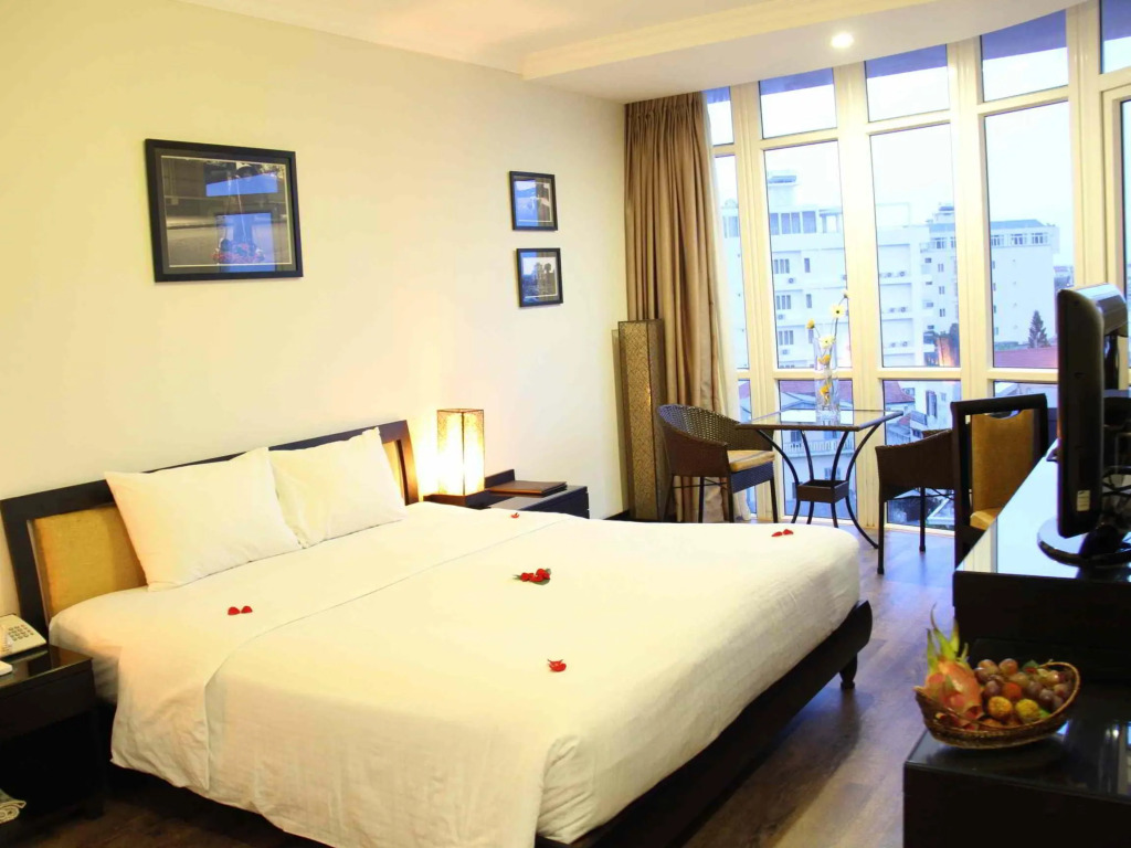 Orchid Hotel