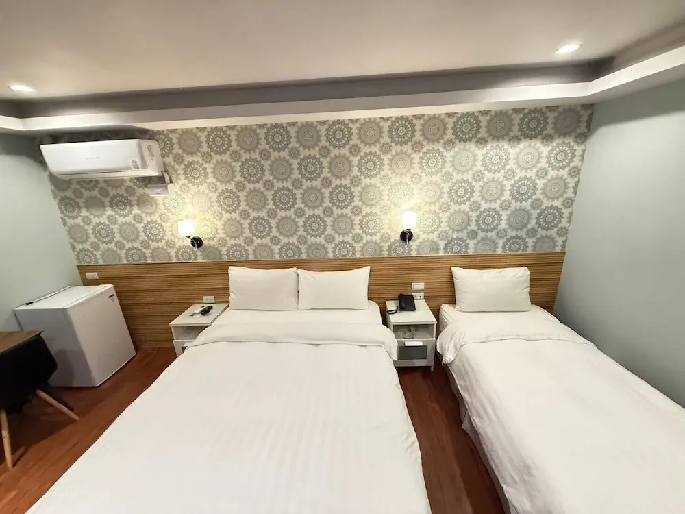 漫旅時光旅店