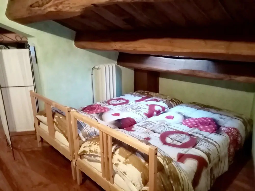 Chalet With 2 Bedrooms in Meschia, With Wonderful sea View and Furnished Garden Near the Slopes