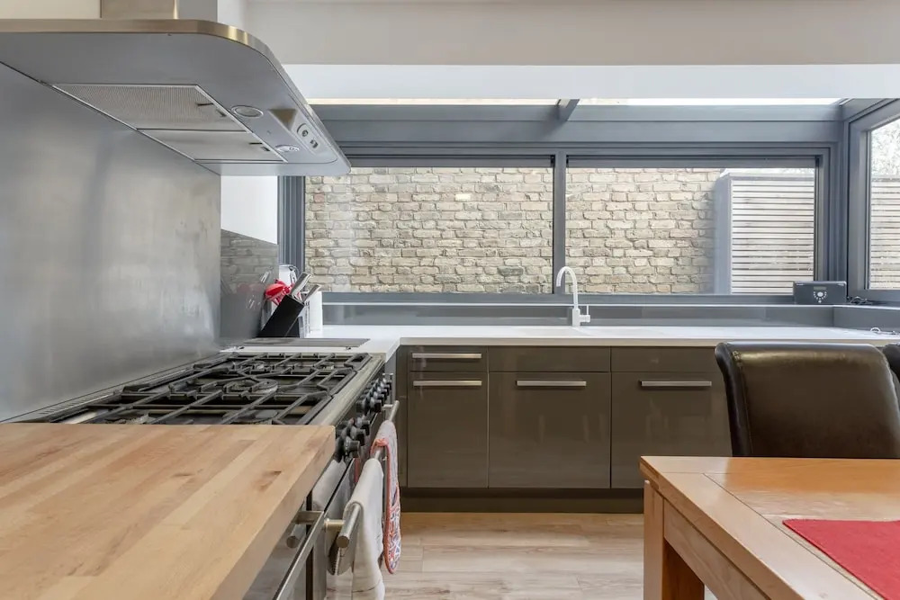 Luxury 2 Bedroom London Apartment