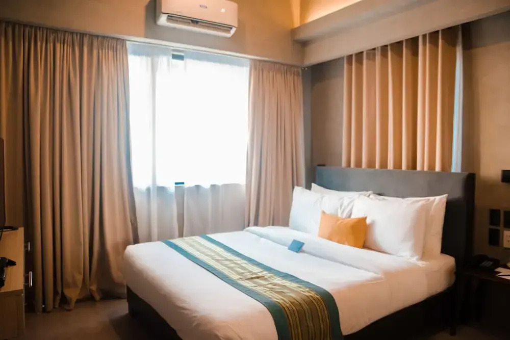 Huge 2Bedroom Staycation 4pax allowable 8pax Suite