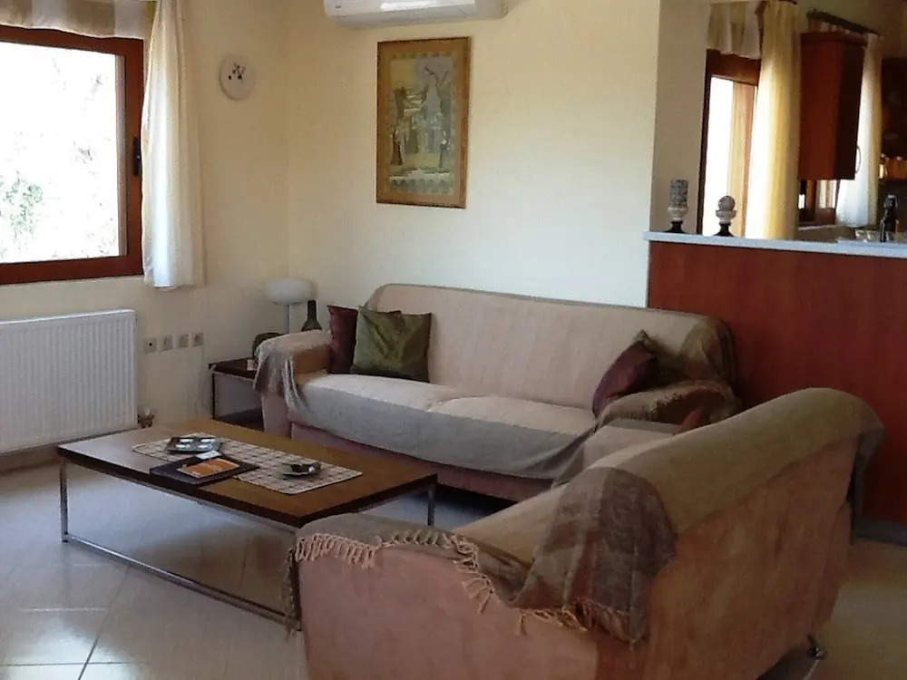 Villa Stefanos, Sea View, Private Pool, Near Sea