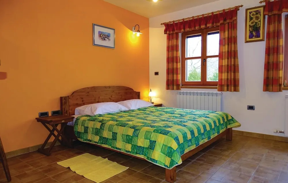 Stunning Home in Smarje With Wifi and 0 Bedrooms