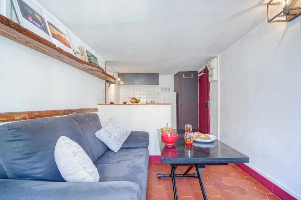 Lovely Central Apartment for 2 Guests!
