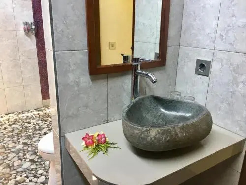 Nusa Garden Homestay
