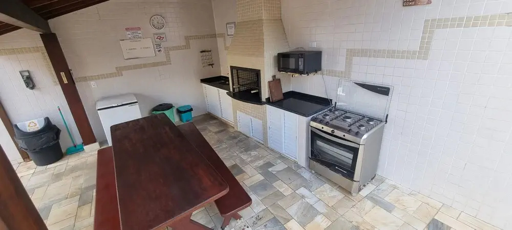 Apartamento com piscina perto do mar de Ubatuba, aceitamos crianças