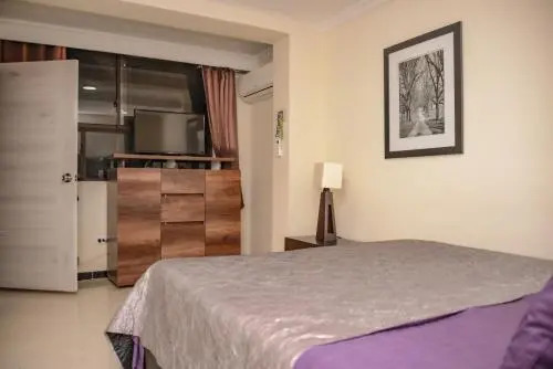 Calle 8 Suites