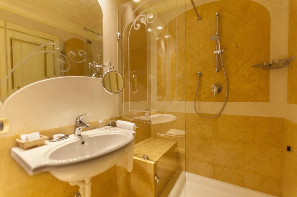 Hotel Colomba dOro
