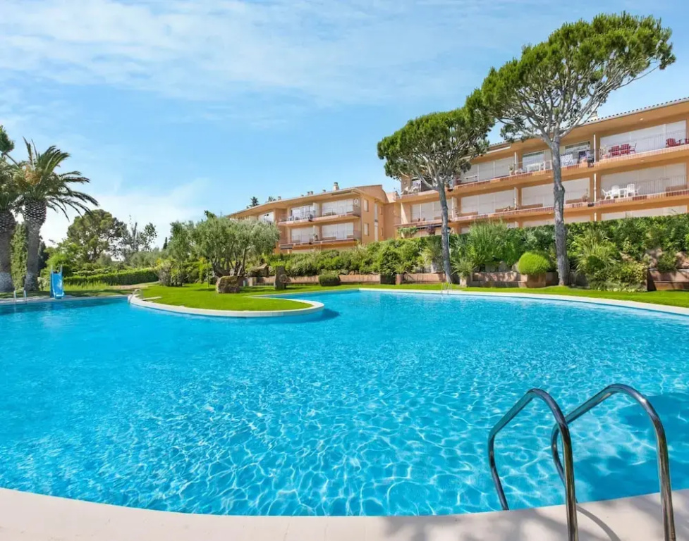Apartment in Spain Near Sandy Beach