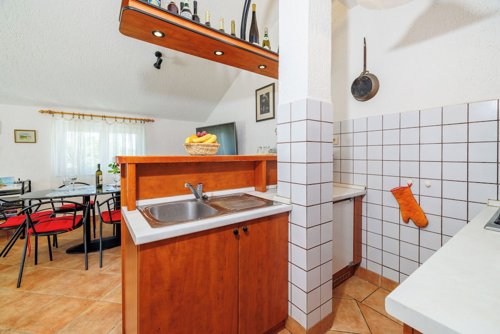 Apartments Rasa