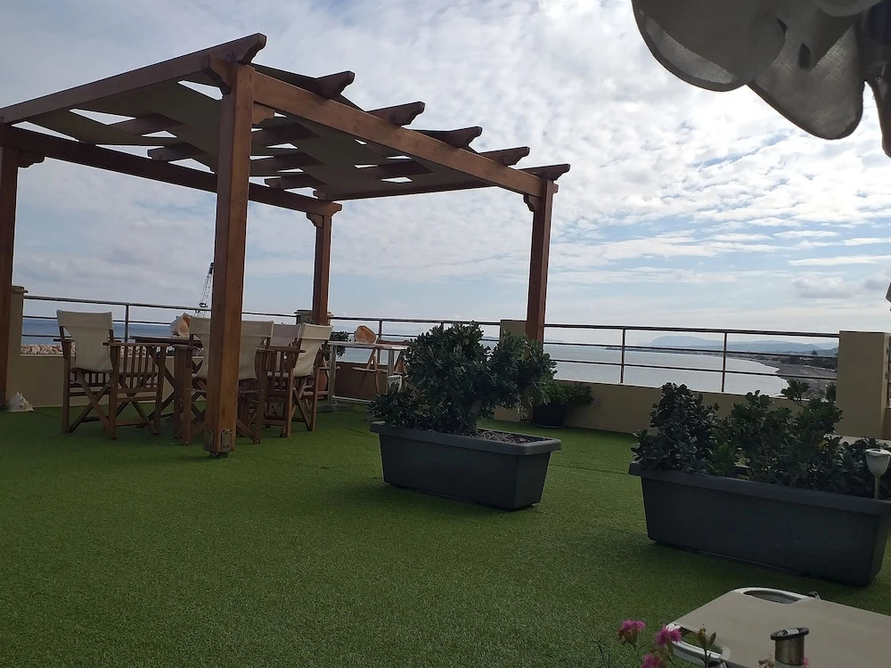 Xristinas Seaside Apartments