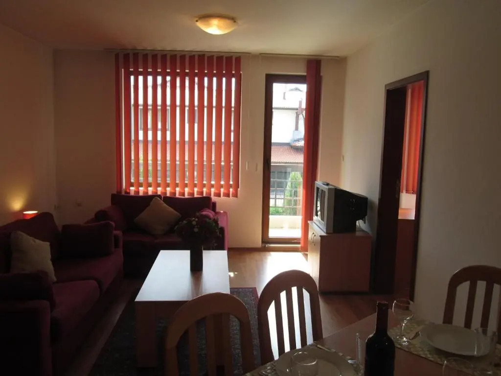 Edelweiss Park Complex Alexander Services Apartments