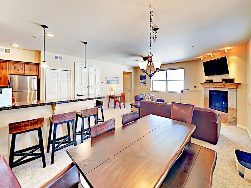 145 Unit 1 Fraser - 3 Br Condo