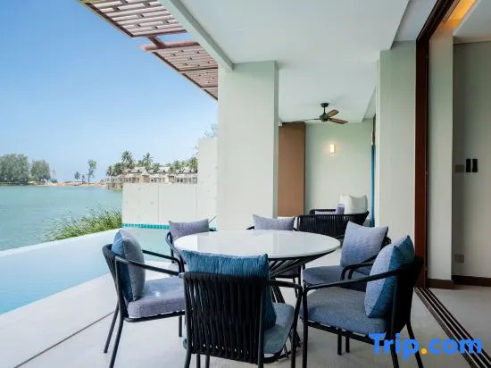 ANGSANA Oceanview Apartments N111 with a privat pool in Laguna area