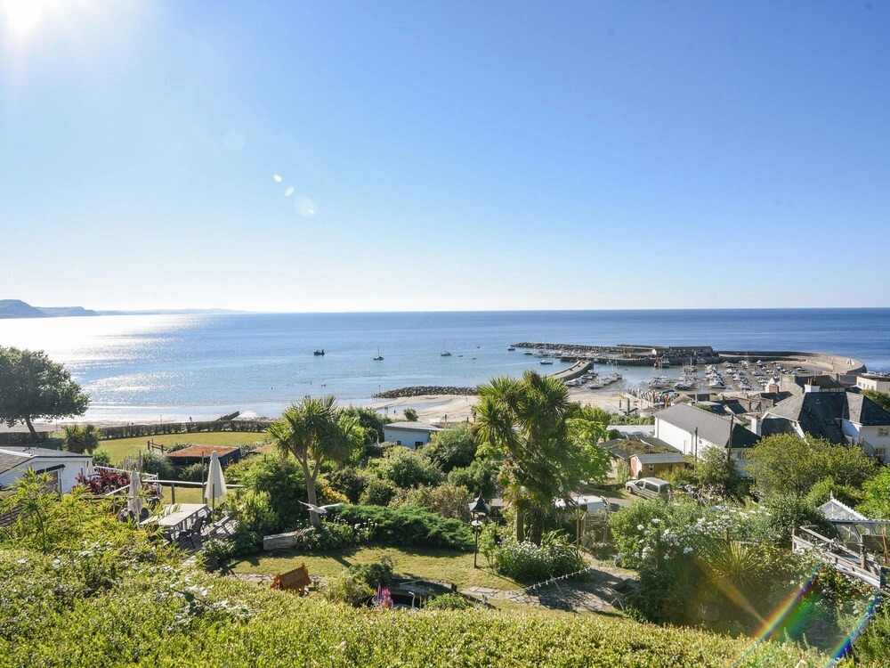1 Bay View Court