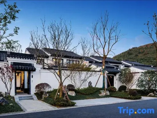 Yunshan Courtyard House