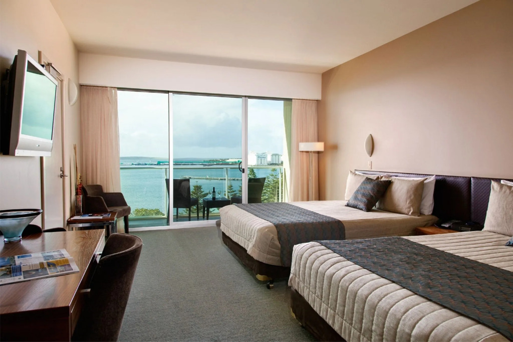 Port Lincoln Hotel