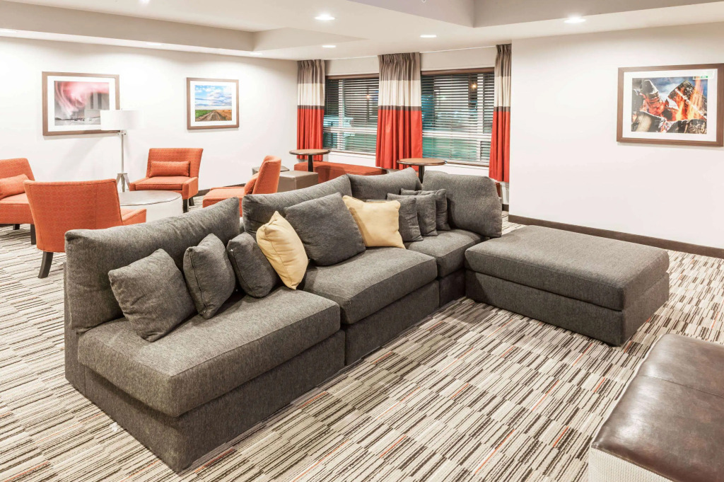 Microtel Inn & Suites by Wyndham Fort Saint John