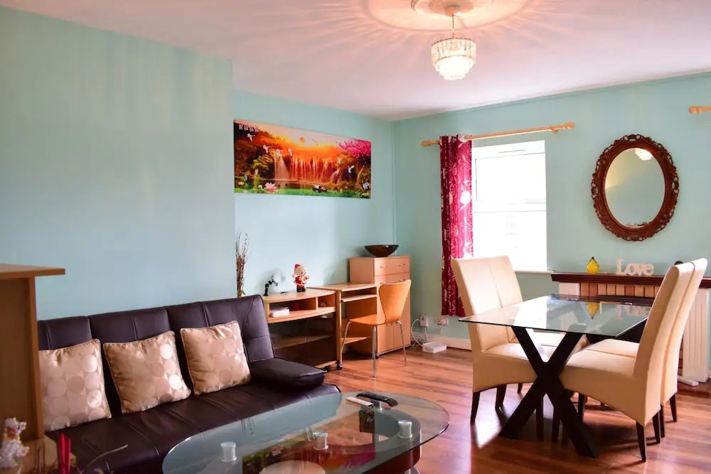 3 Bedroom Apartment With City Centre Location
