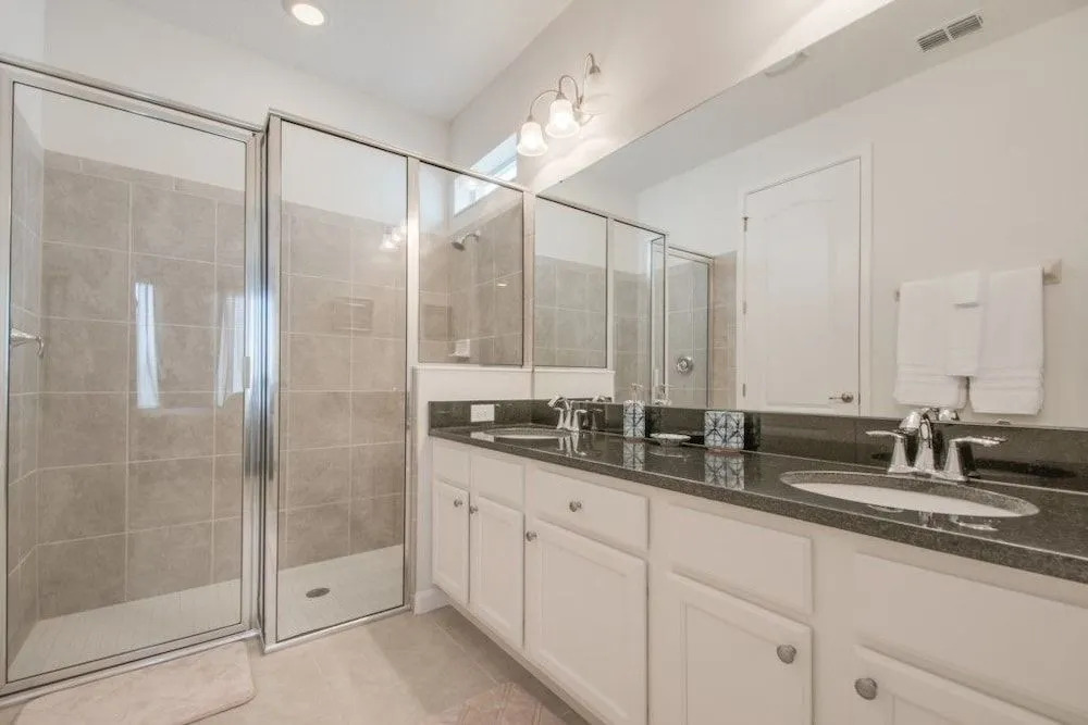 4 at Bella Vida 105029 - 4 Br home by RedAwning