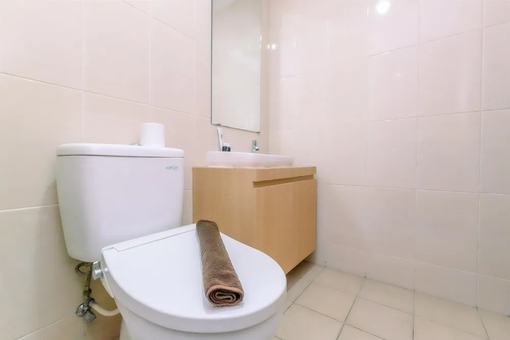 Best Deal And Cozy Studio Oasis Cikarang Apartment