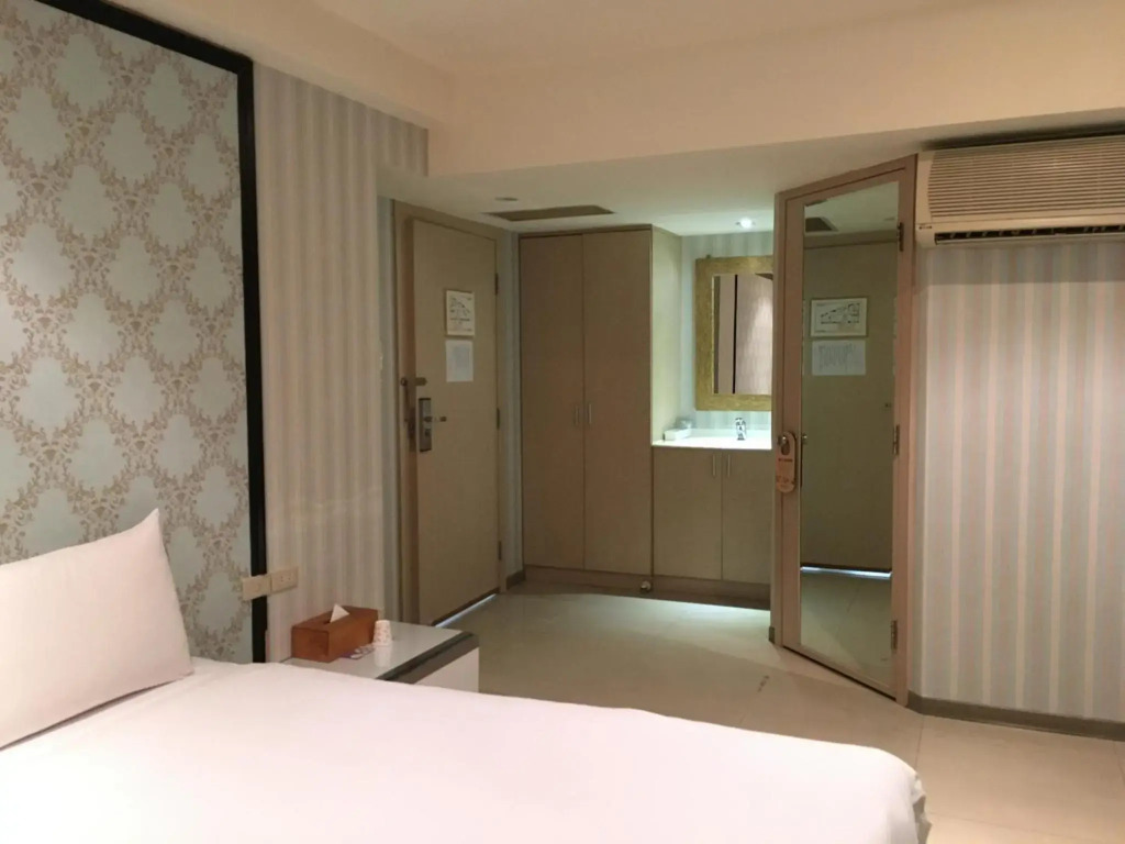 Daylight Hotel