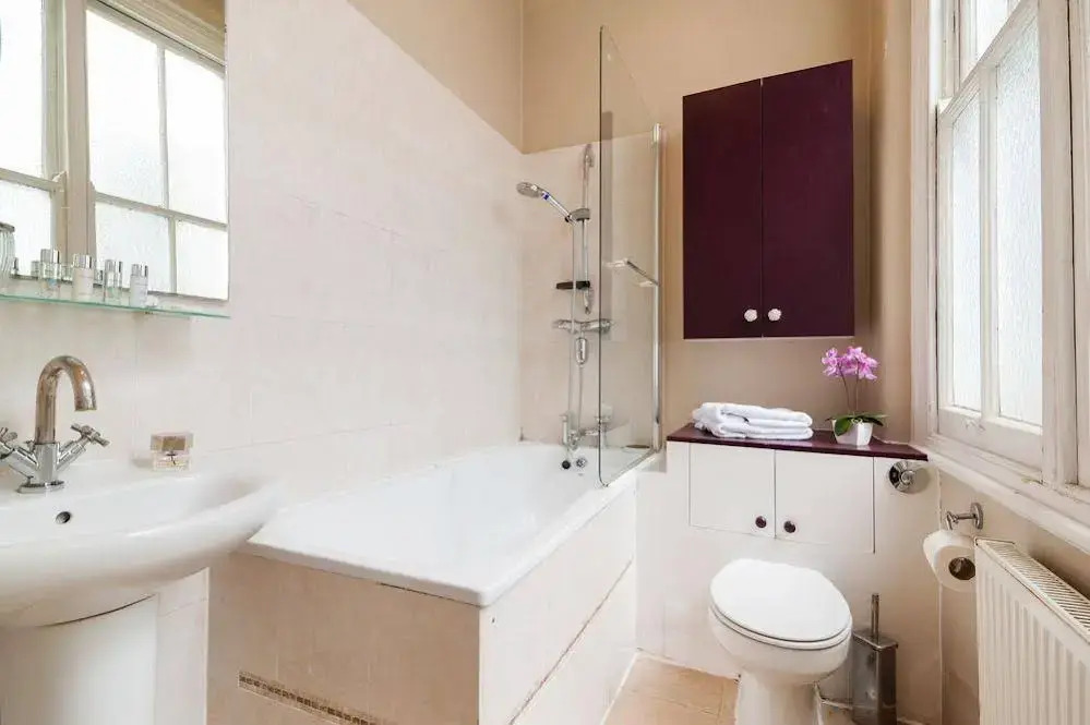 Fg Apartments - The Chelsea Residence