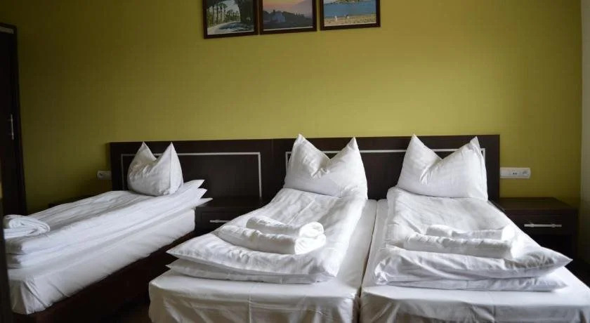 Hotel Pod Dębami