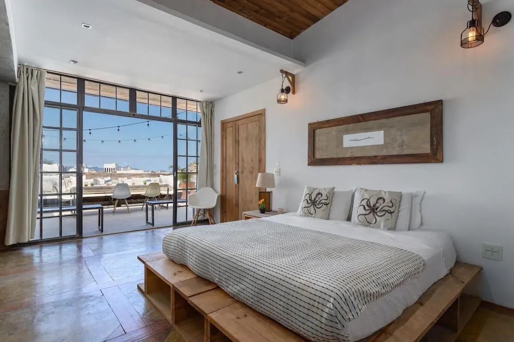 Ipanema Hills 7 Ensuites