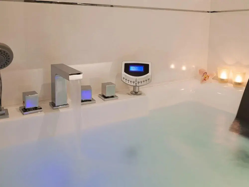 Executive Suite With Fast Wifi, Terrace