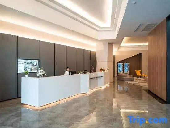 lee hotel lat phrao