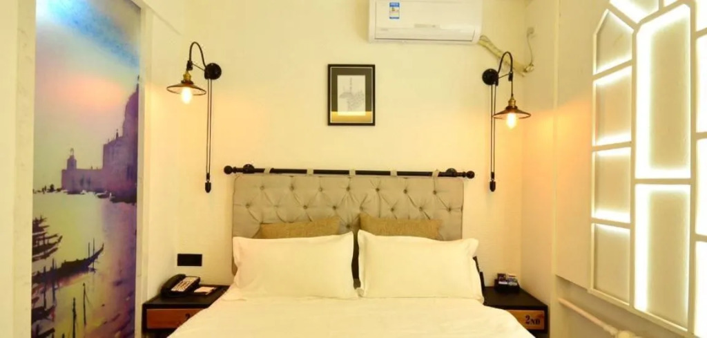 Milan Hotel