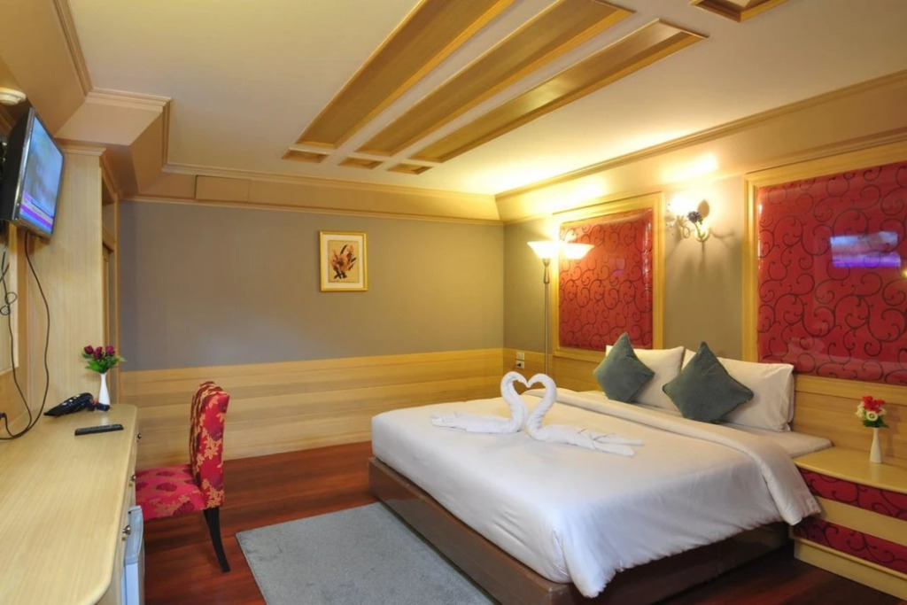 Pearl Resort and Hotel