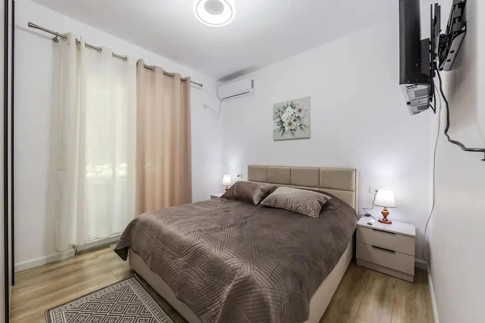 Casa Tirana Cozy 2BR Apartment Near Main Square