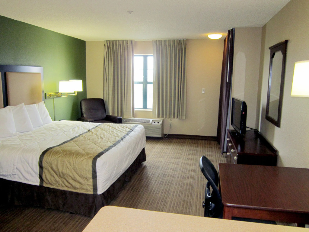 Studio 6 Suites Seattle Kent WA