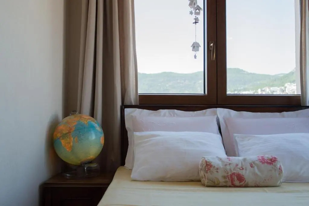 Old-Town Roof-Garden Suite