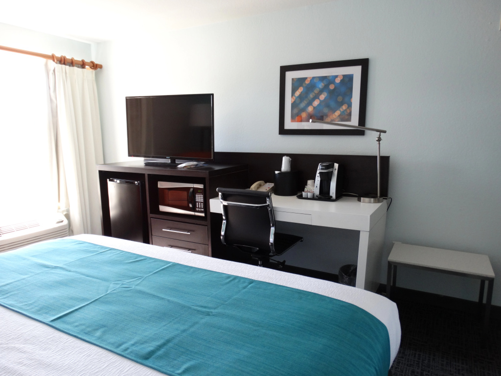 Best Western Plus Orlando Lake Buena Vista South Inn & Suites