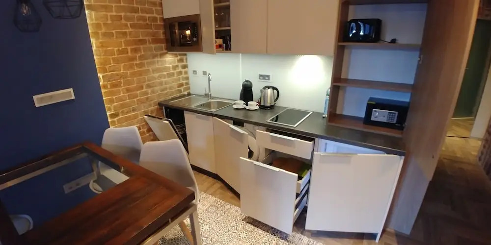 2/3 APARTMENTS Old Town