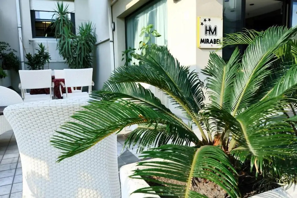 Hotel Mirabel