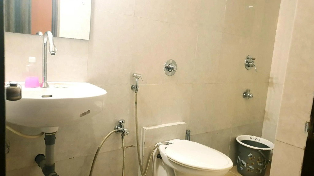 HERITAGE 7BHK VILLA WITH PRIVATE POOL close to BAGA BEACH