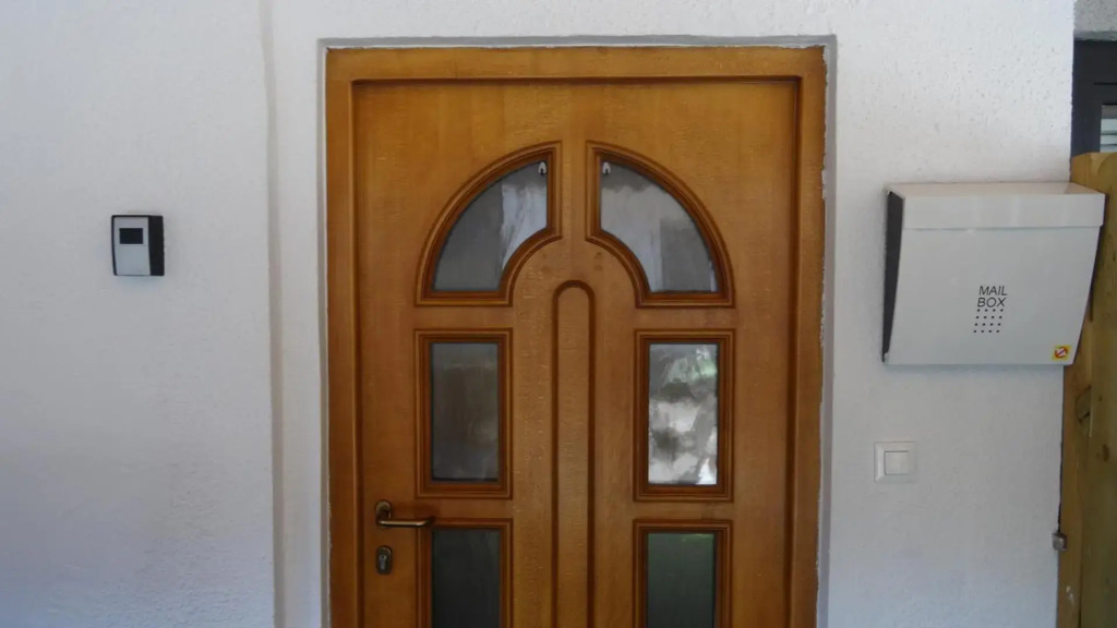 Apartma Nadja with private parking