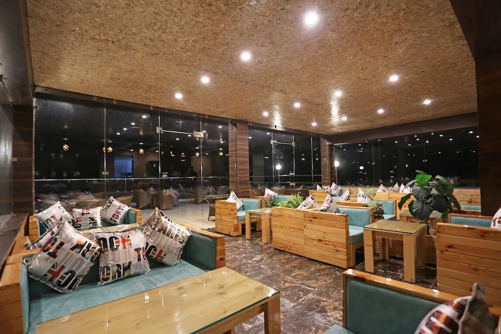 OYO 10253 Hotel Winter Line INN