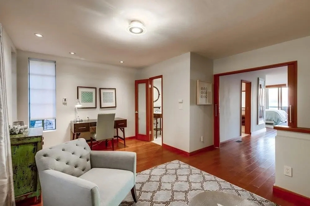 Seaside townhouse