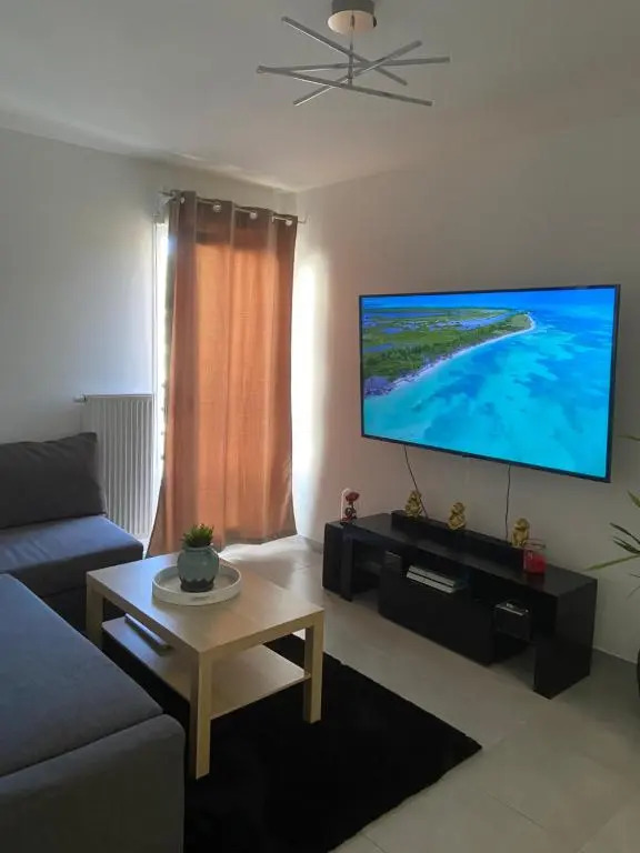 Appartement T2, résidence au calme. Parking privé